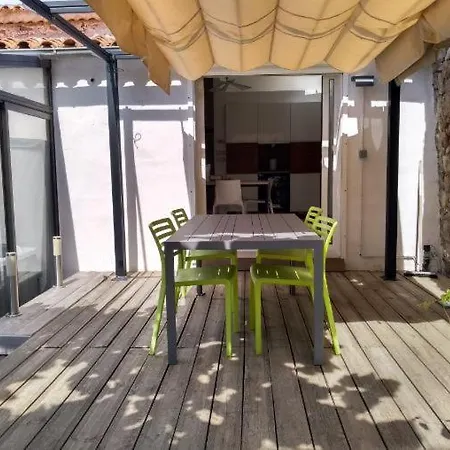 Rocher * Roquebrune-sur Argens